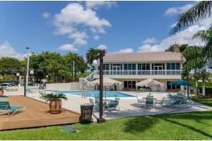 7956 Camino Cir A4, Miami, FL 33143, - MLS#A12032020