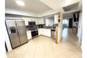 1200 SW 137th Ave APT 305E, Pembroke Pines, FL 33027, - MLS#A12032055