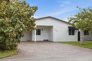 5412 NW 192nd Ln, Miami Gardens, FL 33055, - MLS#A12032340