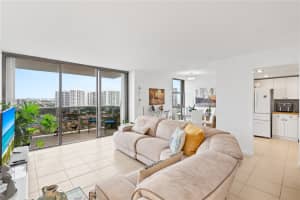 3675 N Country Club Dr APT 2201, Aventura, FL 33180, - MLS#A12032349