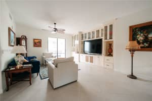 8390 SW 72nd Ave APT 707, Miami, FL 33143, - MLS#A12032355