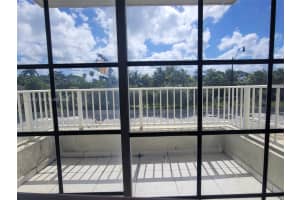 2600 Collins Ave APT 201, Miami Beach, FL 33140, - MLS#A12032465