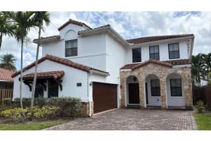 9924 Nw 10th Ter, Miami