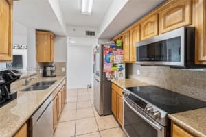 4242 NW 2nd St APT 1001, Miami, FL 33126, - MLS#A12032493