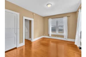 124 Mendoza Ave Apt 6, Coral Gables, FL 33134, - MLS#A12032526