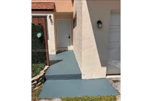 8253 Nw 9th Street 3, Plantation, Fl 33324, Plantation