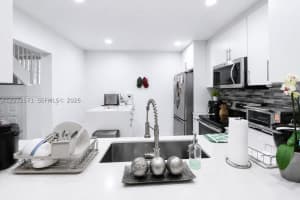 1127 SW 134th Pl, Miami, FL 33184, - MLS#A12032571