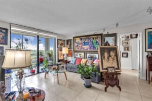 1400 Saint Charles Place, Pembroke Pines, FL 33026 - MLS#A12032585