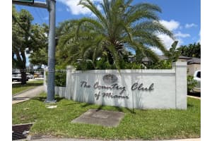18801 Oakland Hills Dr, Hialeah, FL 33015, - MLS#A12032590
