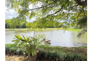 18801 Oakland Hills Dr, Hialeah, FL 33015, - MLS#A12032590