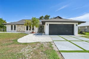 3438 SE Hart Cir, Port St. Lucie, FL 34984, - MLS#A12032738