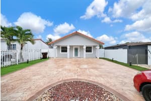 451 E 37th St, Hialeah, FL 33013, - MLS#A12032778
