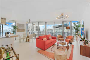 1000 Brickell Plaza Unit 4401, Miami, FL 33131, - MLS#A12032804