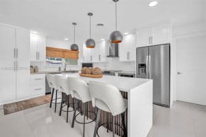 2104 Ne 63rd St, Fort Lauderdale