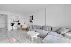 546 1st Street, Miami, FL 33130 - MLS#A12032907