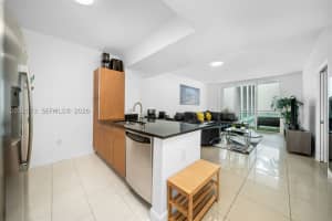 950 Brickell Bay Dr APT 803, Miami, FL 33131, - MLS#A12032973