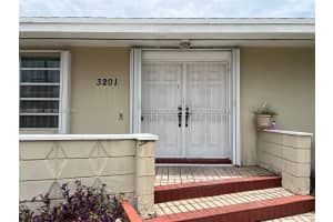 3201 SW 3rd St, Miami, FL 33135, - MLS#A12032977