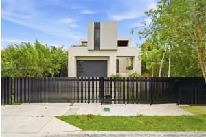 1050 Stillwater Dr, Miami Beach, FL 33141, - MLS#A12032982