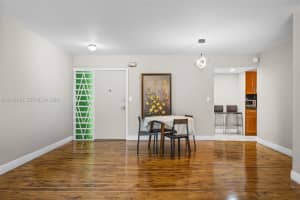 1690 NE 191st St Apt 302-1, Miami, FL 33179, - MLS#A12033010