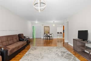 1690 NE 191st St Apt 302-1, Miami, FL 33179, - MLS#A12033010