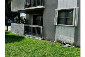 1121 SW 122nd Ave Apt 112-2, Miami, FL 33184, - MLS#A12033090