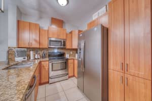 4453 SW 163rd Pl, Miami, FL 33185, - MLS#A12033157
