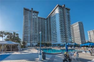 2030 Ocean Drive, Hallandale Beach, FL 33009 - MLS#A12033185