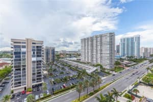 2030 Ocean Drive, Hallandale Beach, FL 33009 - MLS#A12033185