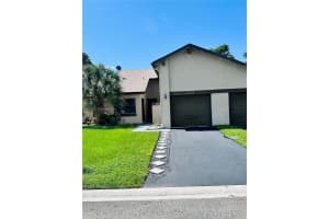 8203 100th Drive, Tamarac, FL 33321 - MLS#A12033239