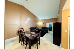8203 100th Drive, Tamarac, FL 33321 - MLS#A12033239