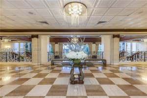 2030 Ocean Drive, Hallandale Beach, FL 33009 - MLS#A12033399