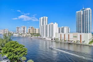 600 Parkview Drive, Hallandale Beach, FL 33009 - MLS#A12033515
