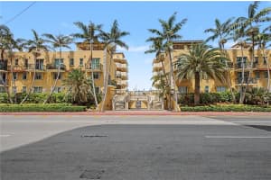 8888 Collins Ave APT 115, Surfside, FL 33154, - MLS#A12033539