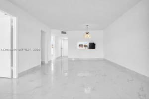 8852 Mcnab Road, Tamarac, FL 33321 - MLS#A12033658