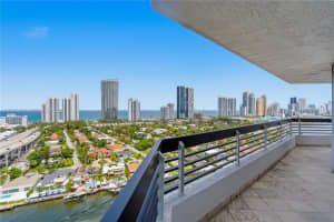 19195 NE 36th Pl #2410, Aventura, FL 33180, - MLS#A12033670