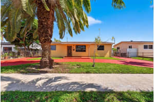 20 52nd Place, Hialeah, FL 33013 - MLS#A12033678