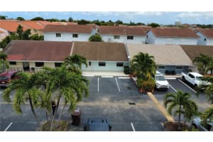 5227 W 24th Way 2a, Hialeah, Fl 33016, Hialeah