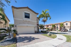 8894 34th Avenue, Hialeah, FL 33018 - MLS#A12033777