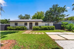 1464 NE 28th St, Pompano Beach, FL 33064, - MLS#A12033860