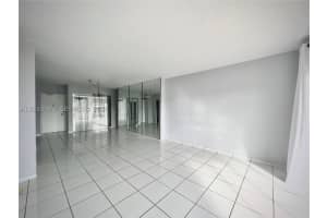 1985 Ocean Drive, Hallandale Beach, FL 33009 - MLS#A12033903