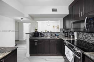 12505 11th Lane, Miami, FL 33182 - MLS#A12033938
