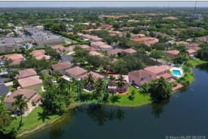320 99th Avenue, Pembroke Pines, FL 33025 - MLS#A12033969