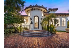 1223 Jackson Street, Hollywood, FL 33019 - MLS#A12033992
