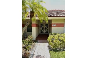 16328 11th Street, Pembroke Pines, FL 33028 - MLS#A12034197