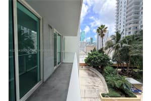 Vizcayne, 253 NE 2nd St Apt 1006, Miami, FL 33132, - MLS#A12034266