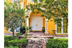 425 69th Circle, Boca Raton, FL 33487 - MLS#A12034404