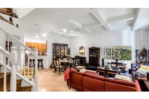 425 69th Circle, Boca Raton, FL 33487 - MLS#A12034404