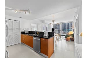 253 2nd Street, Miami, FL 33132 - MLS#A12034502