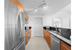 253 2nd Street, Miami, FL 33132 - MLS#A12034502
