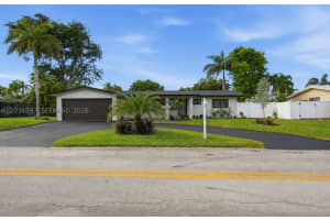 2731 52nd Street, Lighthouse Point, FL 33064 - MLS#A12034597